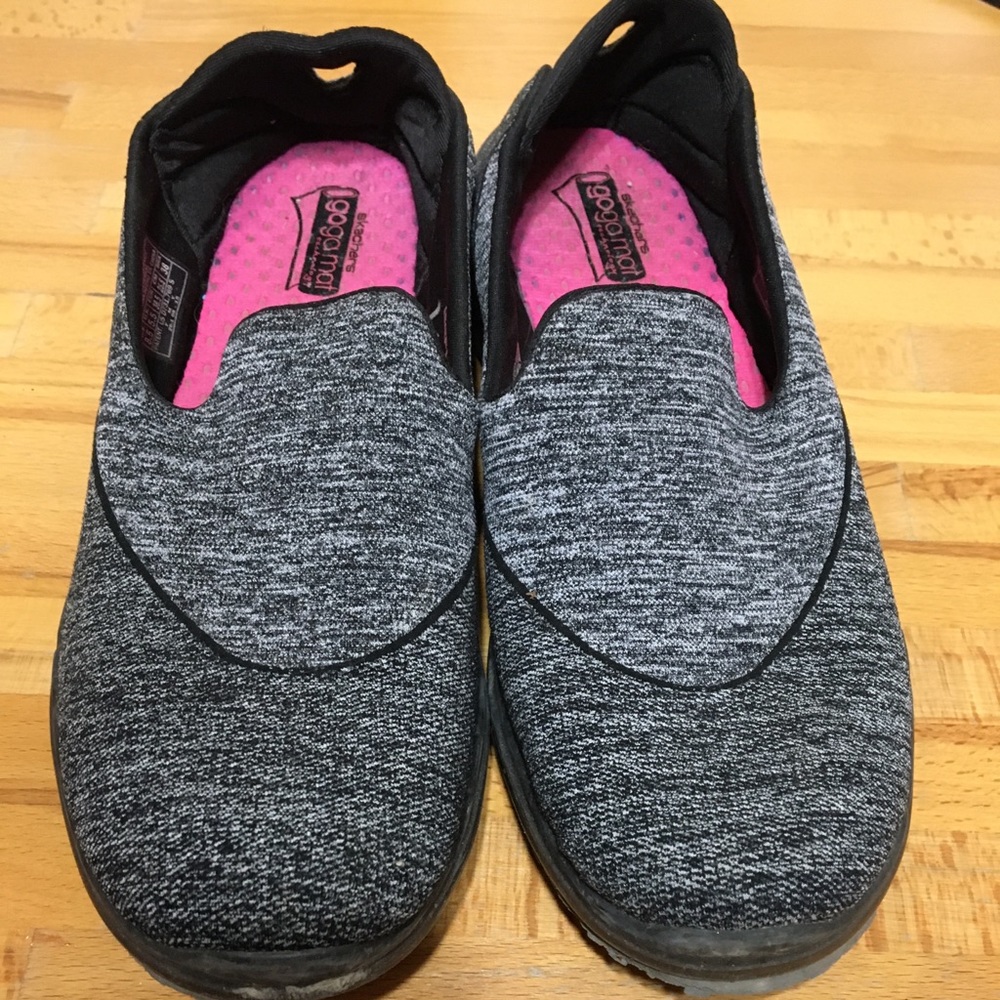 Skechers GoGo Max EUC